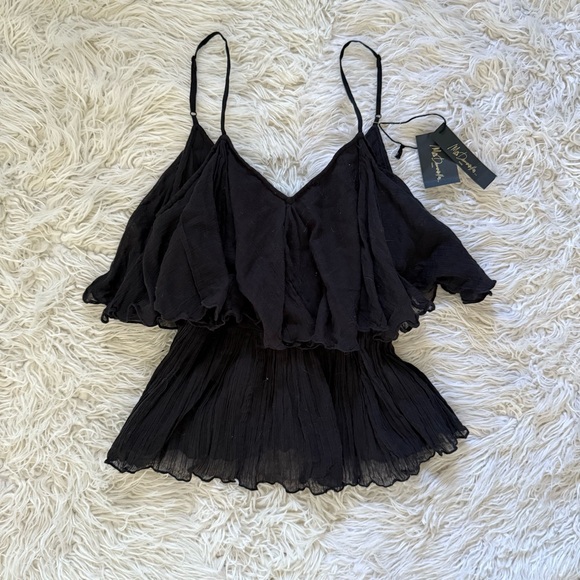 Mes Demoiselles Tops - Mes Demoiselles Elegant Black Sleeveless Top